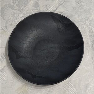 Halloween Matte Black Flying Bats Salad Bowl Mesa Brasil NEW (one bowl)